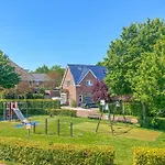 Cozy Home In Den Haag With Wifi