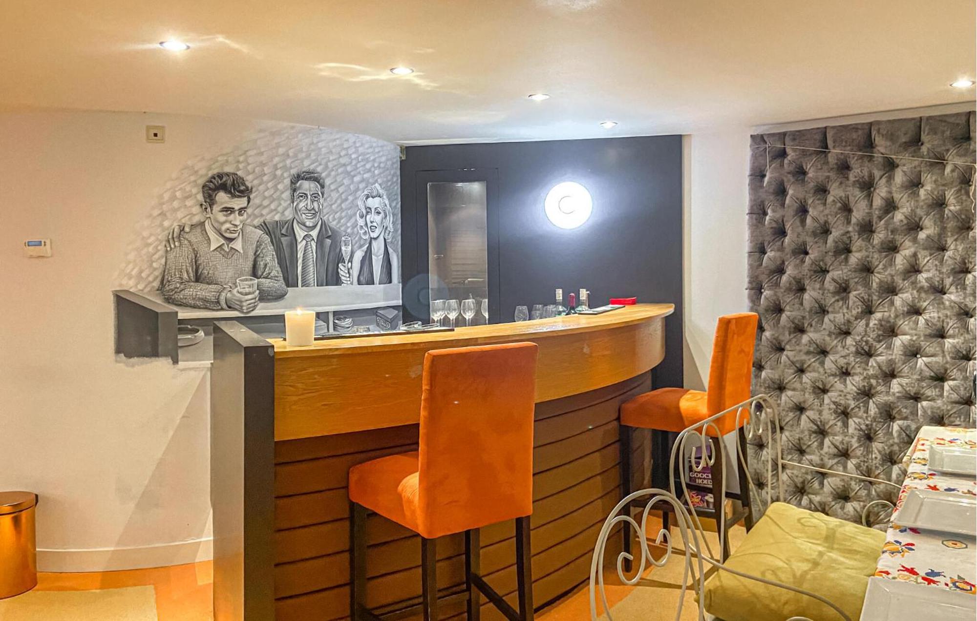 Beautiful In With Kitchen * Den Haag