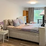 Cozy Home In Den Haag With Wifi