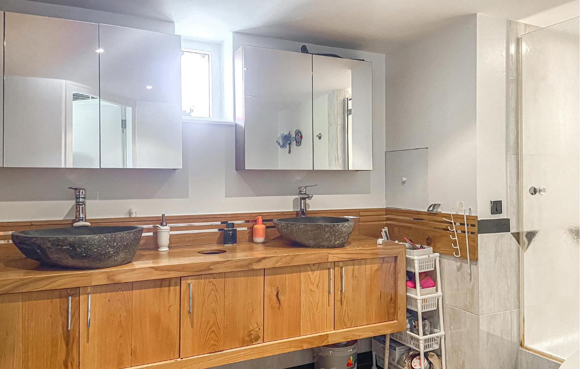 Beautiful In With Kitchen * Den Haag