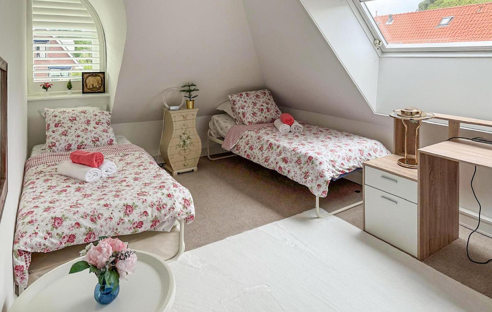 Vakantiehuis Cozy In With Wifi *